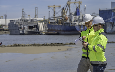 Oportunidades de empleo en los sectores marítimo‑portuario y logístico en 2025